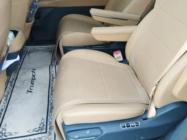 GAC Trumpchi E8 — Фото автомобиля 10