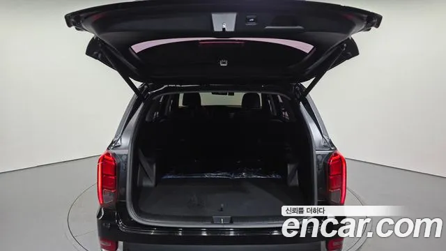 Hyundai Palisade Palisade Дизель 2.2 2WD — Фото автомобиля 19