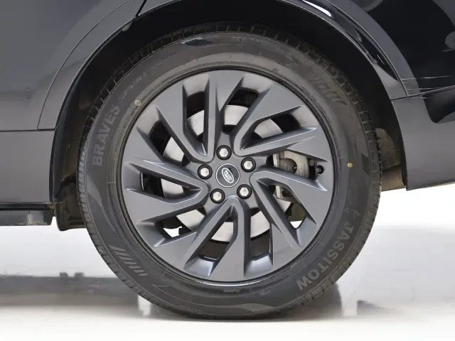 Land Rover Discovery — Фото автомобиля 25