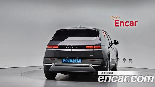 Hyundai Ioniq5 Ioniq5 Long Range AWD — Фото автомобиля 4