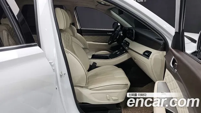 Hyundai Palisade Palisade Дизель 2.2 2WD — Фото автомобиля 22