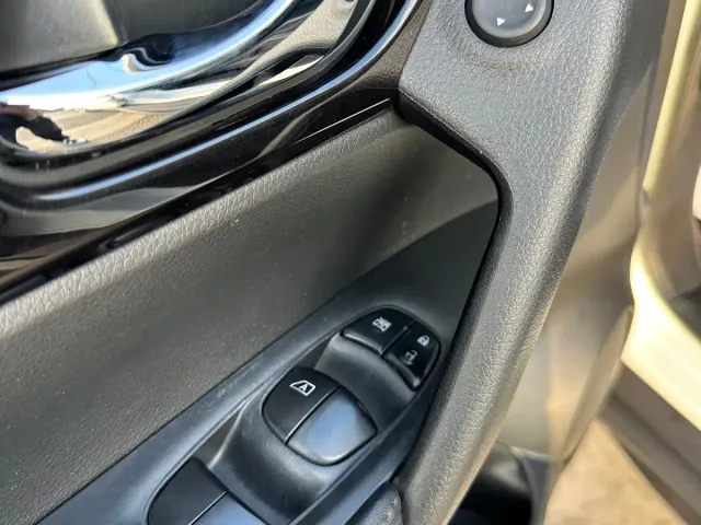 Nissan X-Trail — Фото автомобиля 16