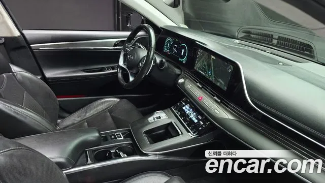 Hyundai Grandeur (New) Hybrid — Фото автомобиля 25
