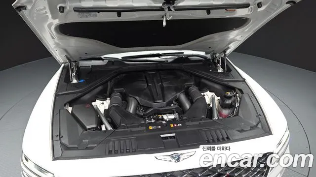 Genesis GV80 — Фото автомобиля 9