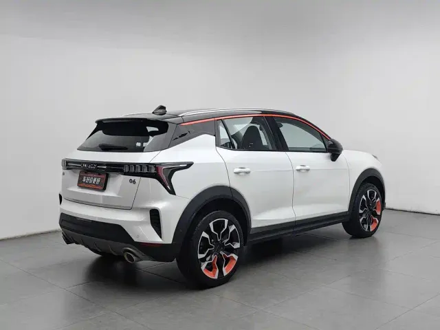 Lynk & Co 06 — Фото автомобиля 2