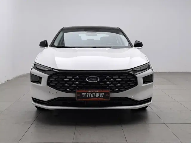 Ford Mondeo — Фото автомобиля 3