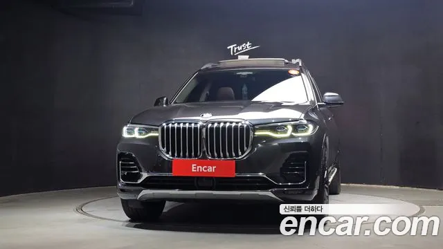 BMW X7 G07 — Фото автомобиля 3