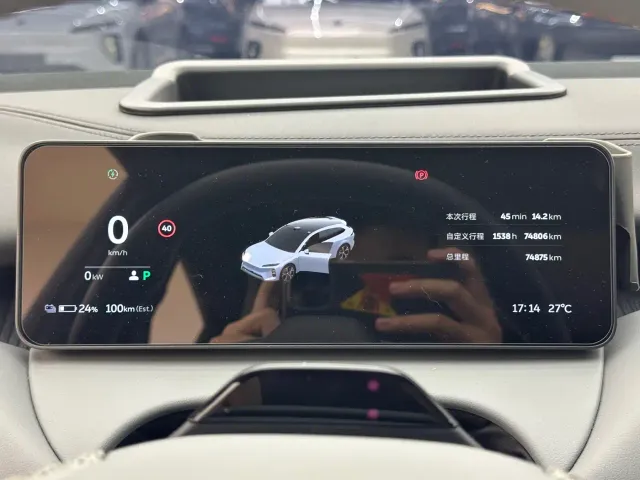 Nio ET5 Touring — Фото автомобиля 9