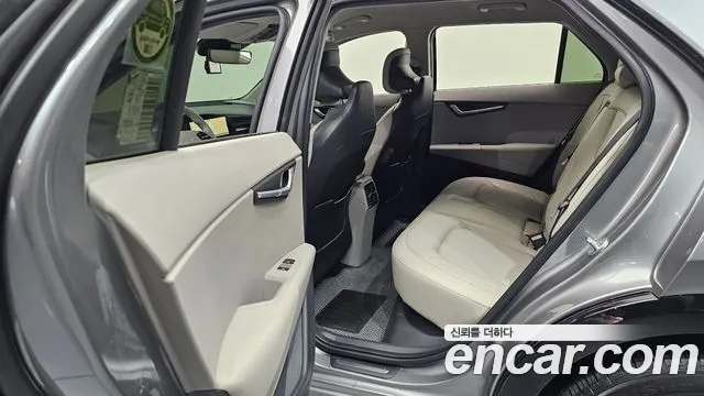 Kia Niro All Niro EV Earth — Фото автомобиля 26