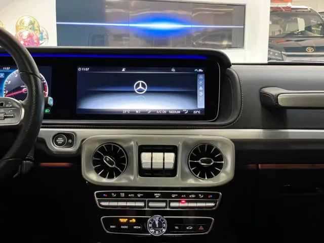 Mercedes-Benz G-Class — Фото автомобиля 14
