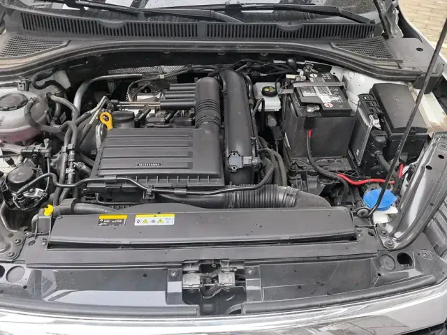 Volkswagen Sagitar — Фото автомобиля 10