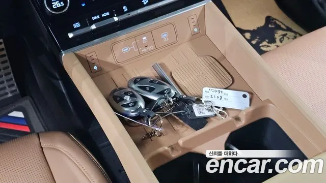 Hyundai Santa Fe MX5 — Фото автомобиля 28