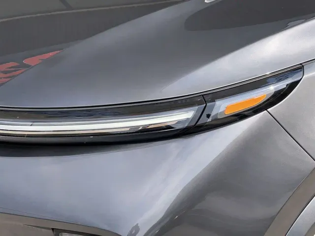 Li Auto L8 — Фото автомобиля 4
