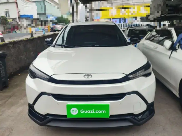 Toyota Frontlander — Фото автомобиля 2