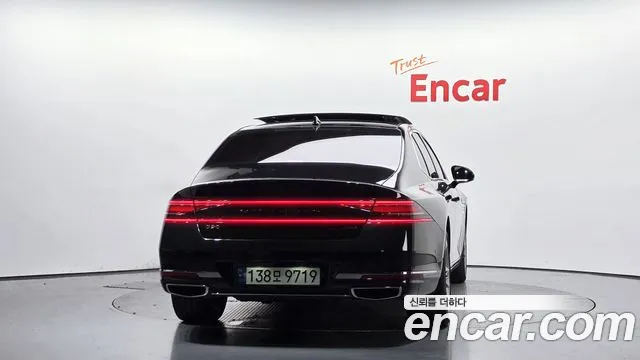 Genesis G90 Бензин 3.5 турбо AWD — Фото автомобиля 4