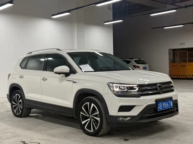 Volkswagen Tharu — Фото автомобиля 3
