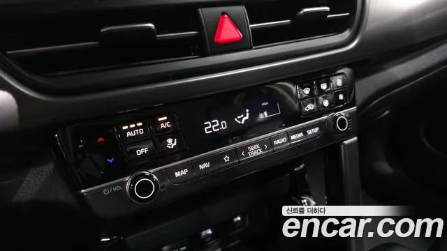 Kia Seltos — Фото автомобиля 22