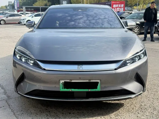 BYD Han — Фото автомобиля 2