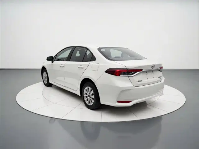 Toyota Corolla — Фото автомобиля 4