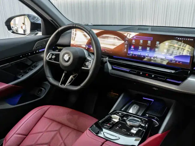 BMW 5 Series — Фото автомобиля 25