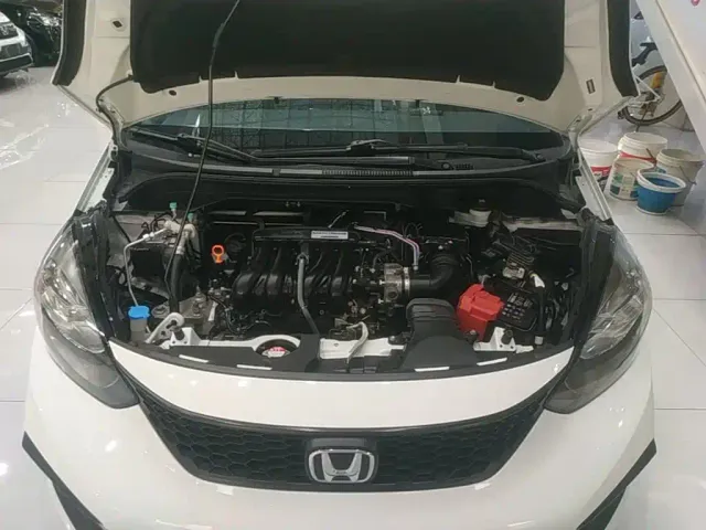 Honda Fit — Фото автомобиля 19