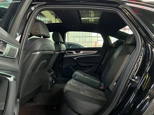 Audi A6L — Фото автомобиля 4