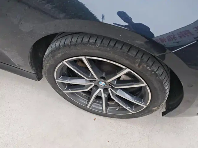 BMW 3 Series — Фото автомобиля 6