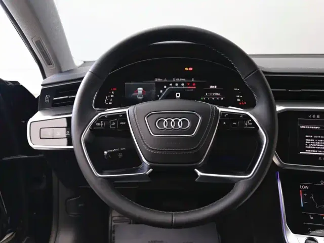 Audi A7L — Фото автомобиля 15