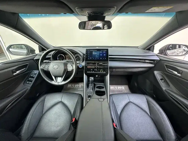 Toyota Avalon — Фото автомобиля 6