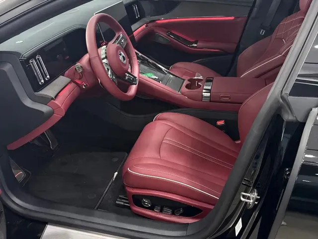 Denza Z9GT — Фото автомобиля 6