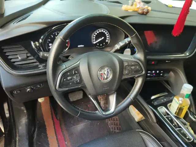 Buick Envision Plus — Фото автомобиля 15