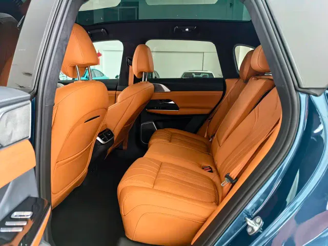 Xpeng G9 — Фото автомобиля 11