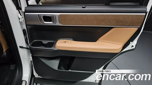 Hyundai Santafe — Фото автомобиля 25