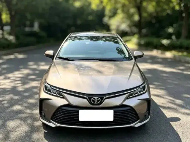 Toyota Corolla — Фото автомобиля 2