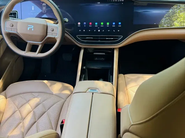 Roewe Feifan R7 2022 Standard Premium Edition — Фото автомобиля 12