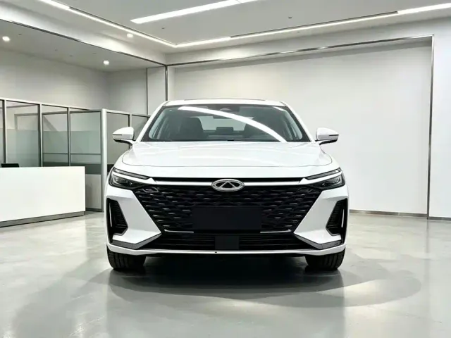 Chery Arrizo 8 — Фото автомобиля 2