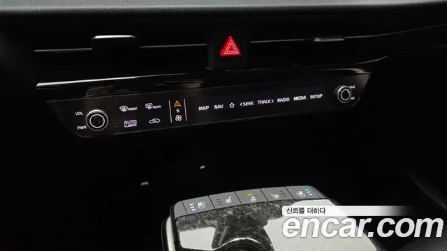 Kia EV6 — Фото автомобиля 18