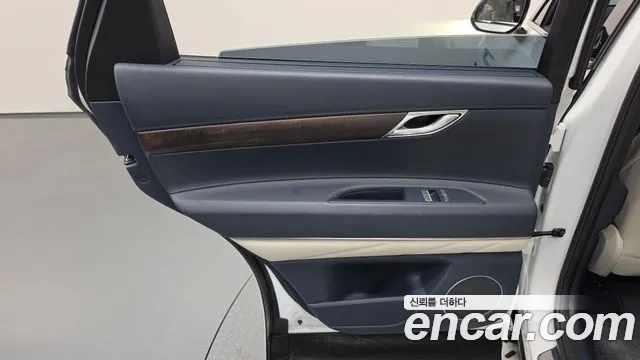 Genesis GV80 — Фото автомобиля 14