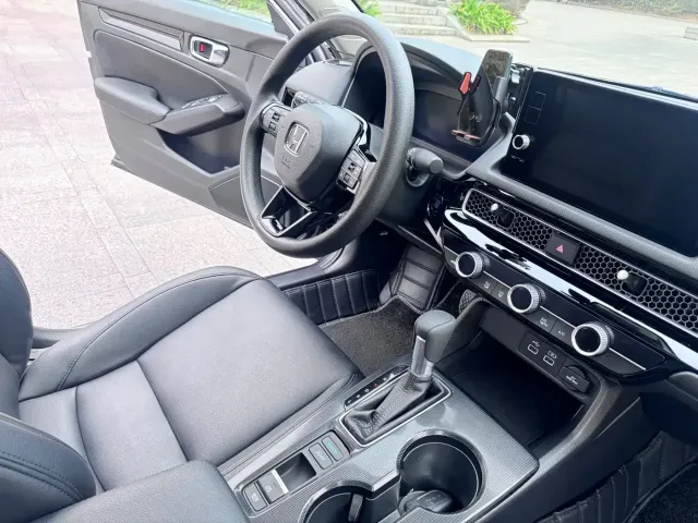 Honda Civic — Фото автомобиля 23