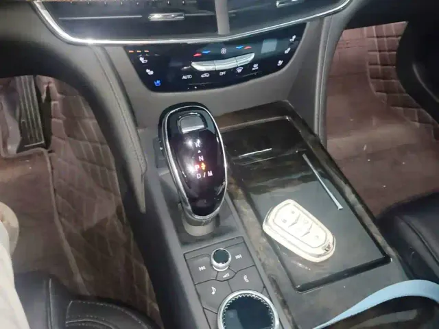 Cadillac CT6 — Фото автомобиля 13
