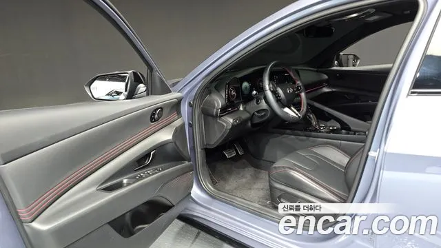 Hyundai Avante CN7 — Фото автомобиля 15
