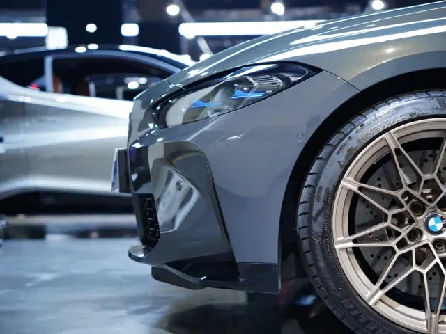 BMW M4 — Фото автомобиля 16
