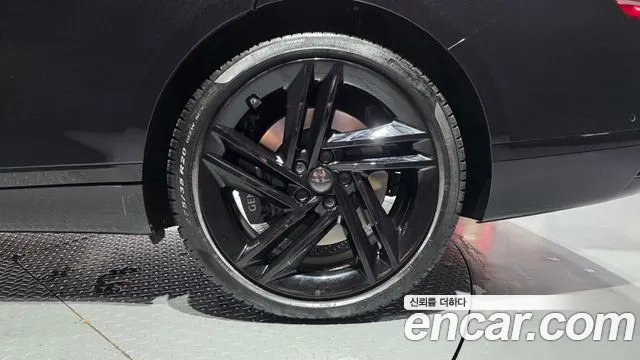 Genesis G80 RG3 — Фото автомобиля 21