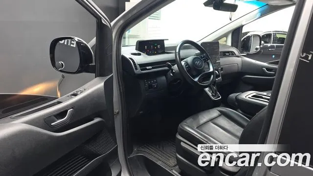 Hyundai Staria — Фото автомобиля 15