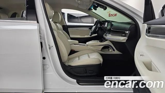 Hyundai Grandeur Новый Grandeur IG — Фото автомобиля 26