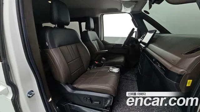 Kia PV5 — Фото автомобиля 11