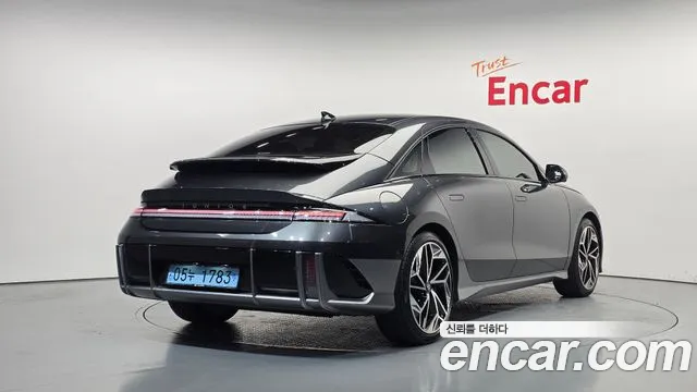 Hyundai Ioniq 6 — Фото автомобиля 2