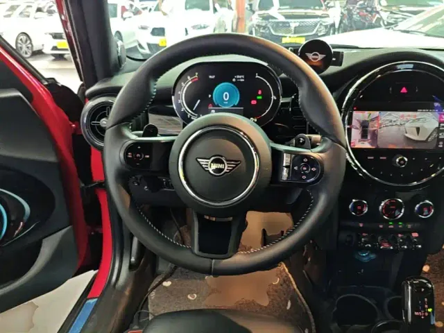 MINI Hatch — Фото автомобиля 10