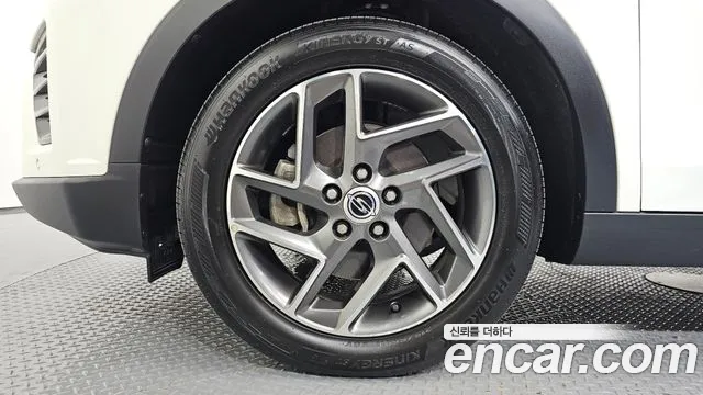 KG_Mobility_Ssangyong TIBOLI Very New Tivoli Бензин 1.5 2WD — Фото автомобиля 5