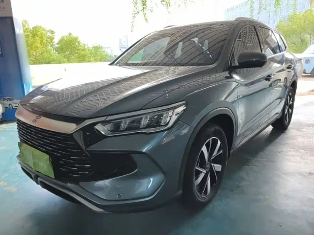 Фотография автомобиля — BYD Song Pro